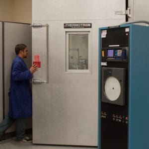 Environmental Product Testing Chamber at NOVO Engineering San Diego