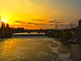 Stone Arch HDR 2400w
